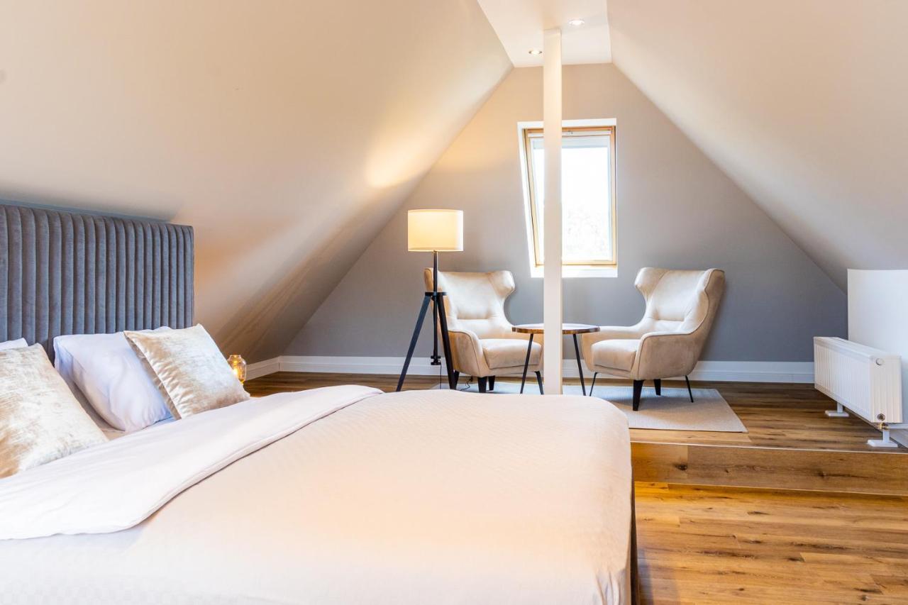 Moderne Maisonette Ferienwohnung Mit Gartenzugang, Nur 7 Gehminuten Zum Strand, Parkplatz & Fahrradunterstellplatz Scharbeutz Zewnętrze zdjęcie