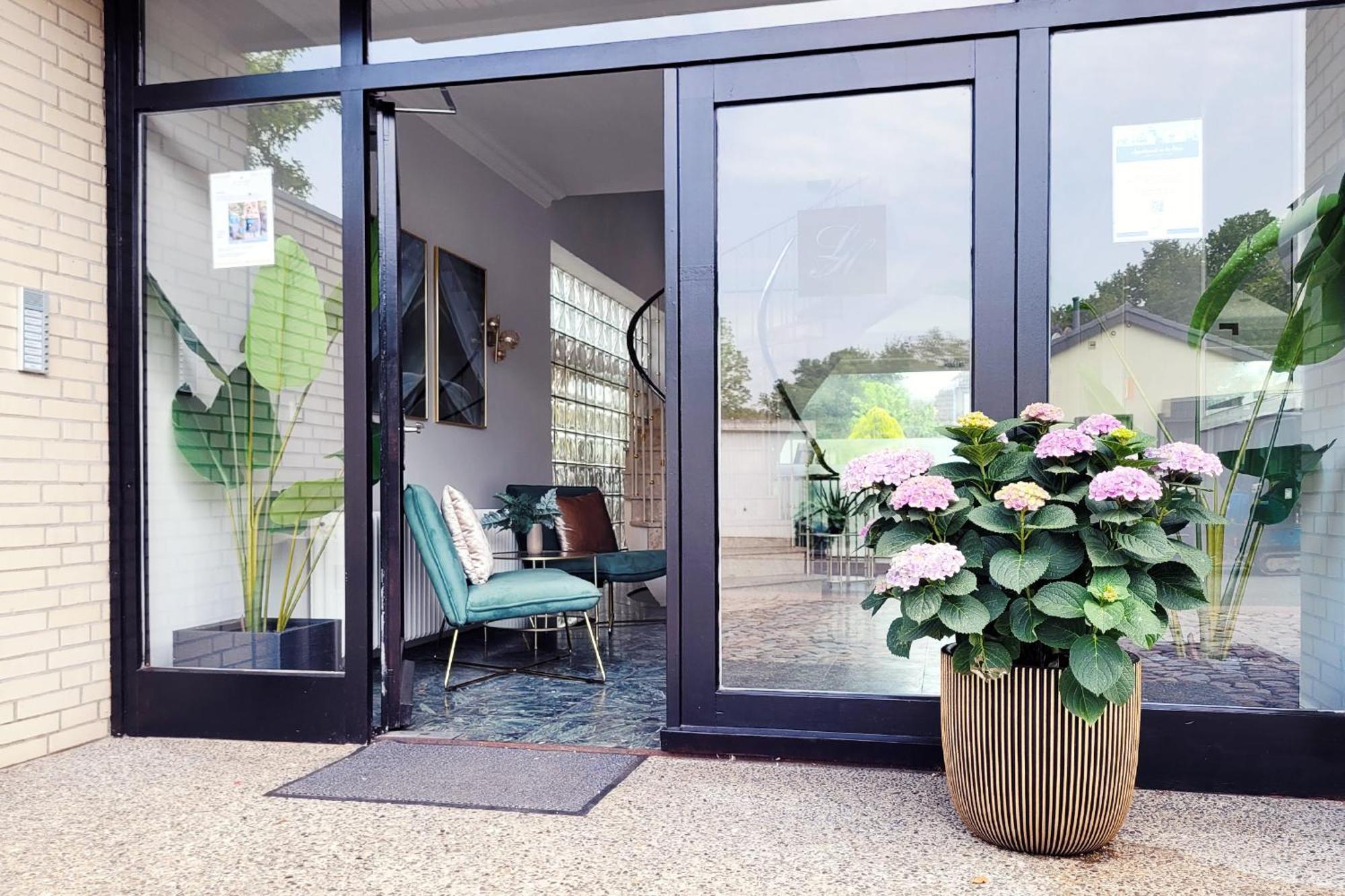 Moderne Maisonette Ferienwohnung Mit Gartenzugang, Nur 7 Gehminuten Zum Strand, Parkplatz & Fahrradunterstellplatz Scharbeutz Zewnętrze zdjęcie