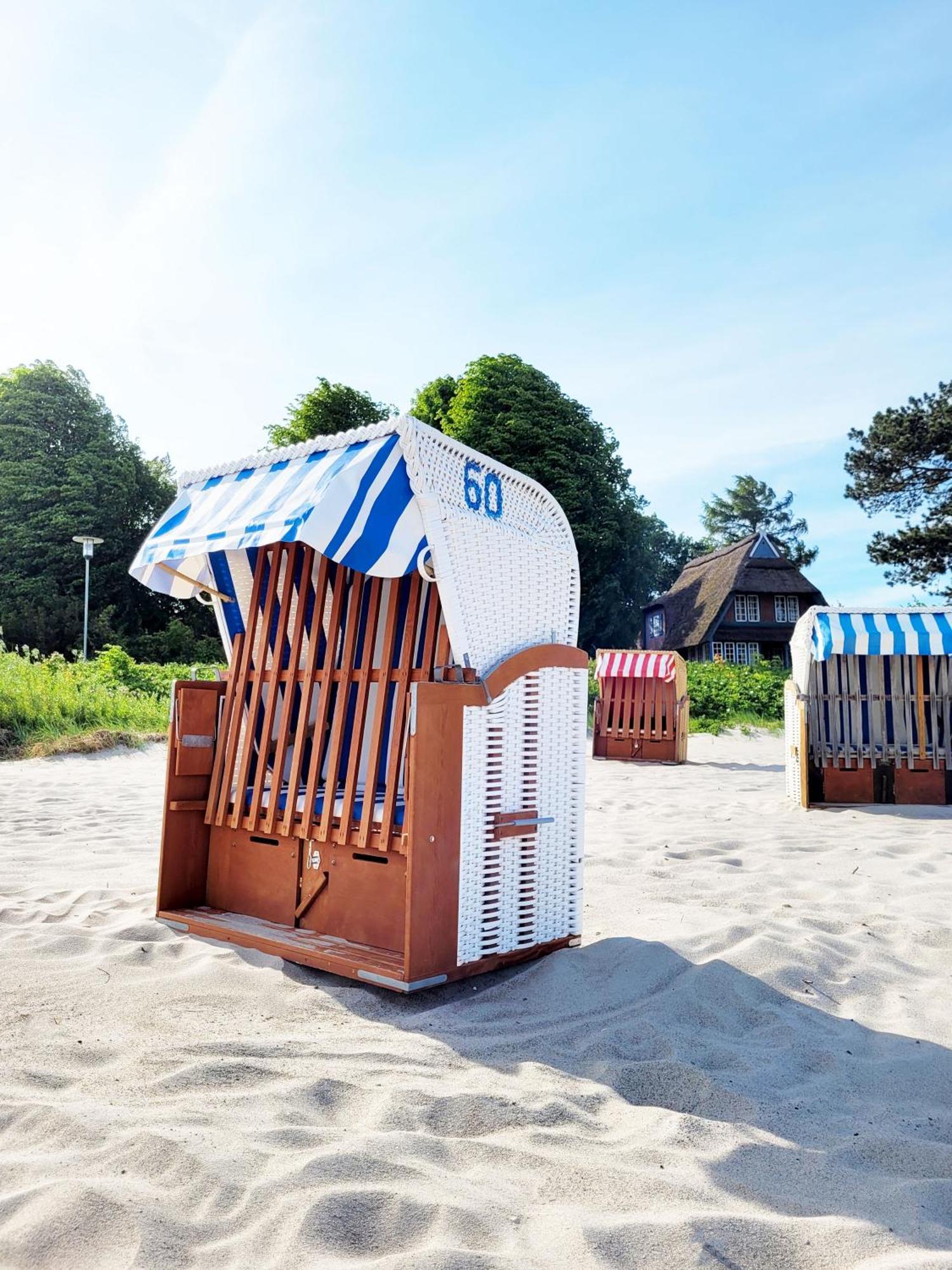 Moderne Maisonette Ferienwohnung Mit Gartenzugang, Nur 7 Gehminuten Zum Strand, Parkplatz & Fahrradunterstellplatz Scharbeutz Zewnętrze zdjęcie
