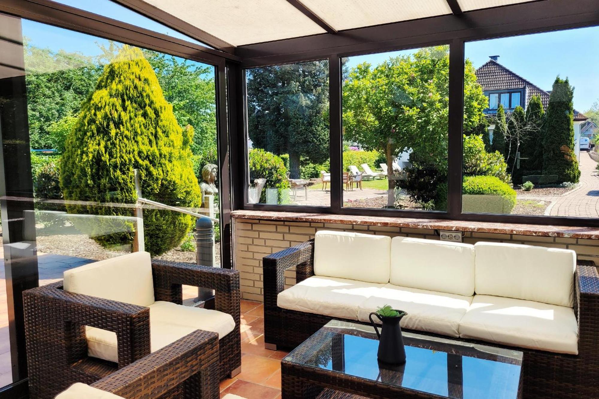 Moderne Maisonette Ferienwohnung Mit Gartenzugang, Nur 7 Gehminuten Zum Strand, Parkplatz & Fahrradunterstellplatz Scharbeutz Zewnętrze zdjęcie