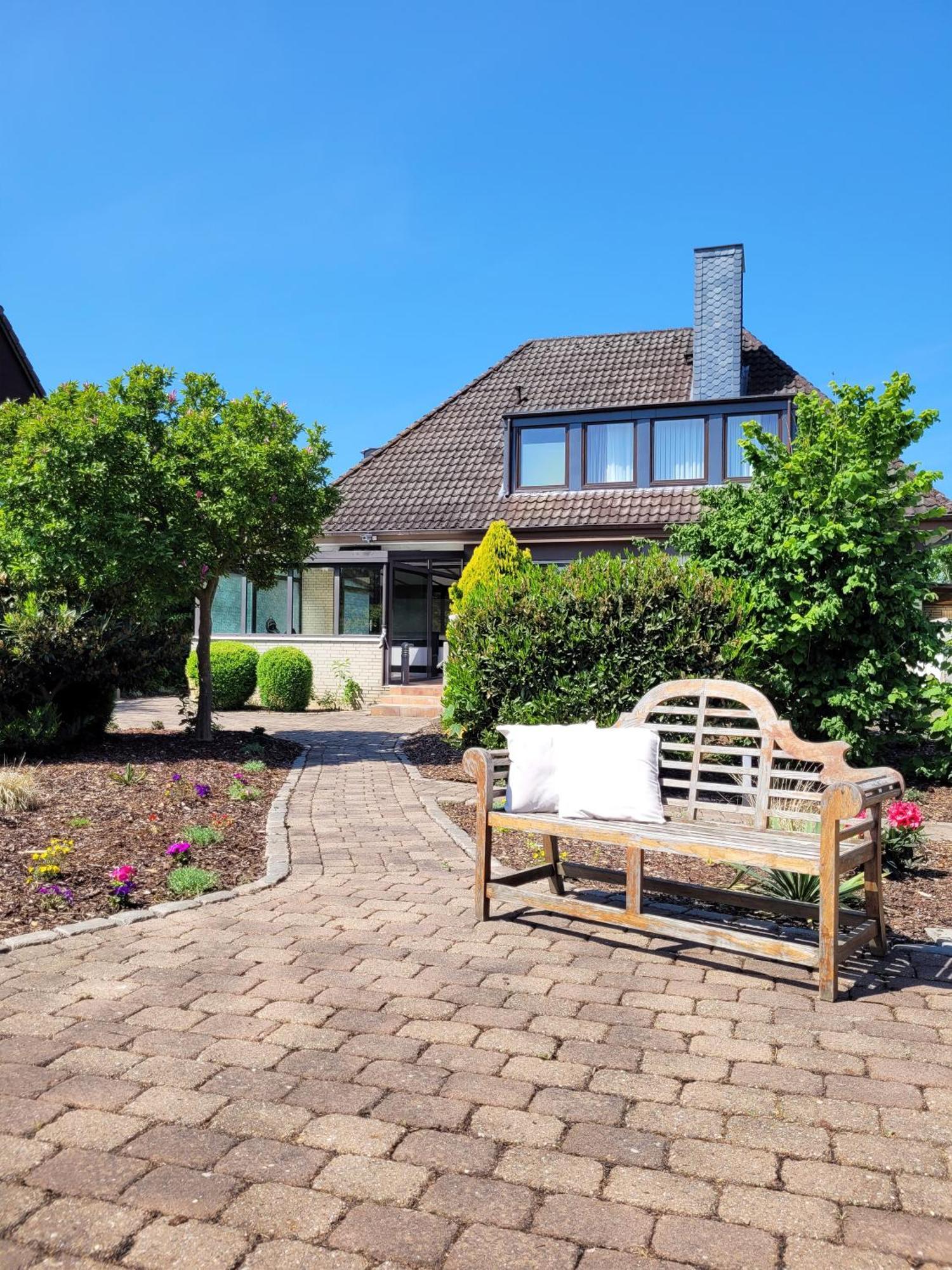 Moderne Maisonette Ferienwohnung Mit Gartenzugang, Nur 7 Gehminuten Zum Strand, Parkplatz & Fahrradunterstellplatz Scharbeutz Zewnętrze zdjęcie